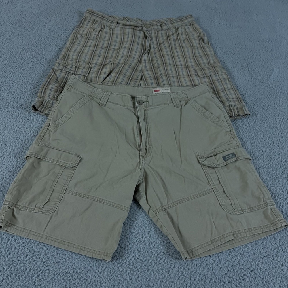 LOT OF 2 Wrangler Shorts Mens 38 Cargo 9" Plaid Baggy Hiking Outdoor Casual Work